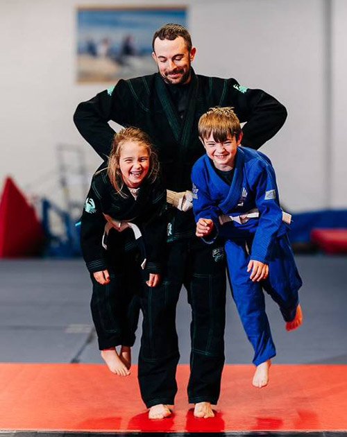 Jiu_Jitsu_Dad_w_Kids